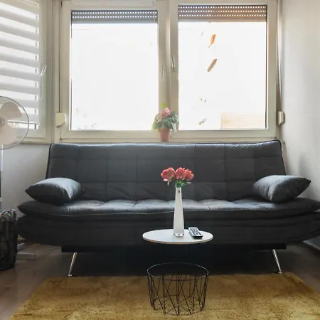Helles Studio In Innenstadt Mit Netflix Апартаменты